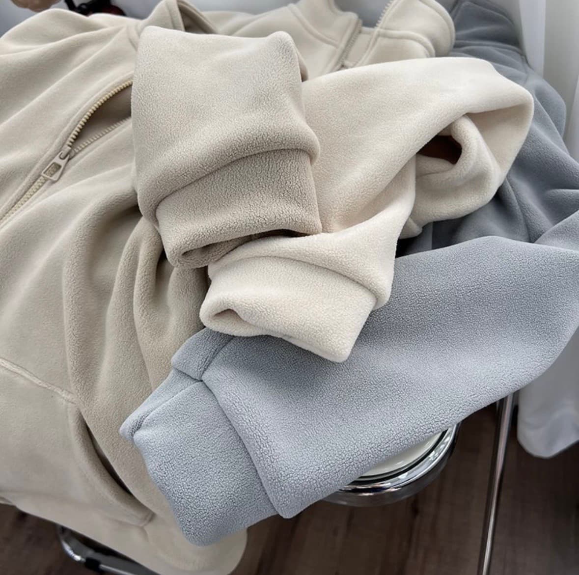 FRM Ballet Warm-up Sweatshot 3